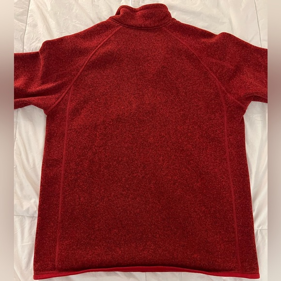 Patagonia better sweater 1/4 zip in red - Picture 2 of 3